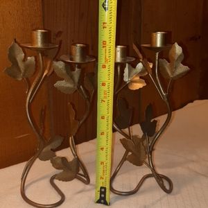 Gold vintage inspired leaf pattern holders